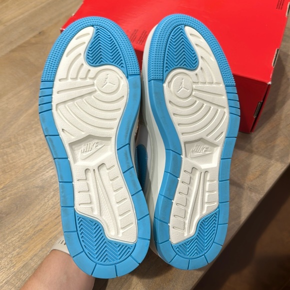 Air Jordan Elevate Low women’s 6.5 - Picture 6 of 7